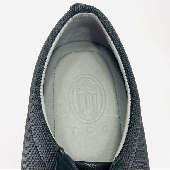 TCG Kennedy Men Sneaker Size 12 Black Premium Leather & Fabric Laced Low Top New - Picture 6 of 16